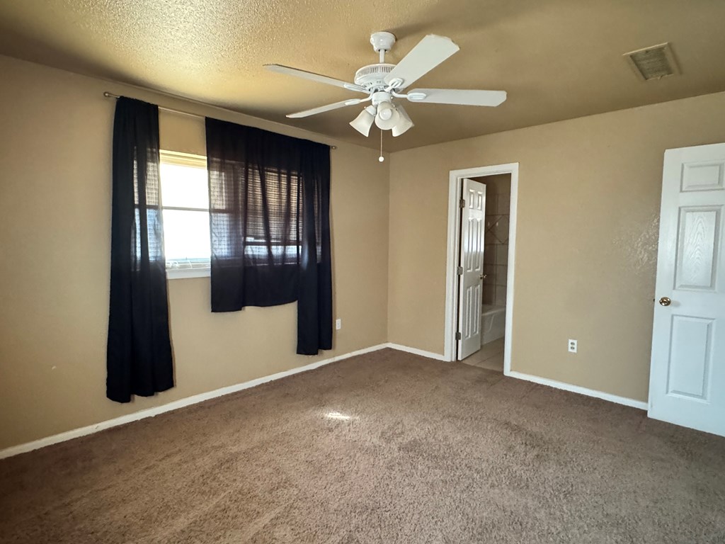 305 SW 5th St, Andrews, Texas image 13