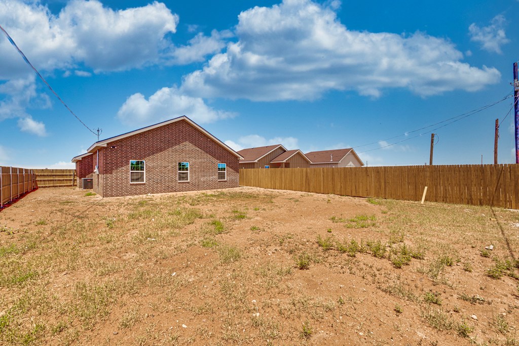 507 El Paso Lane, Wickett, Texas image 7