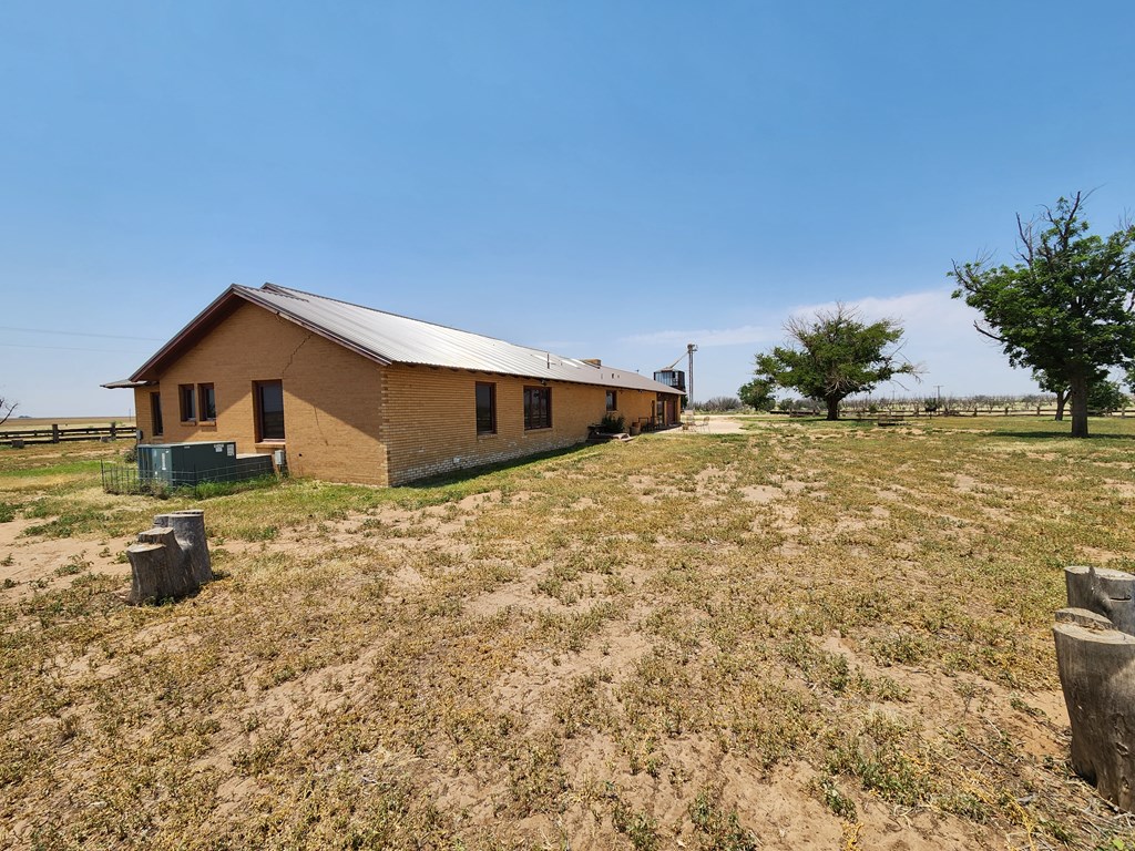 1016 County Rd East Rd, Lamesa, Texas image 7