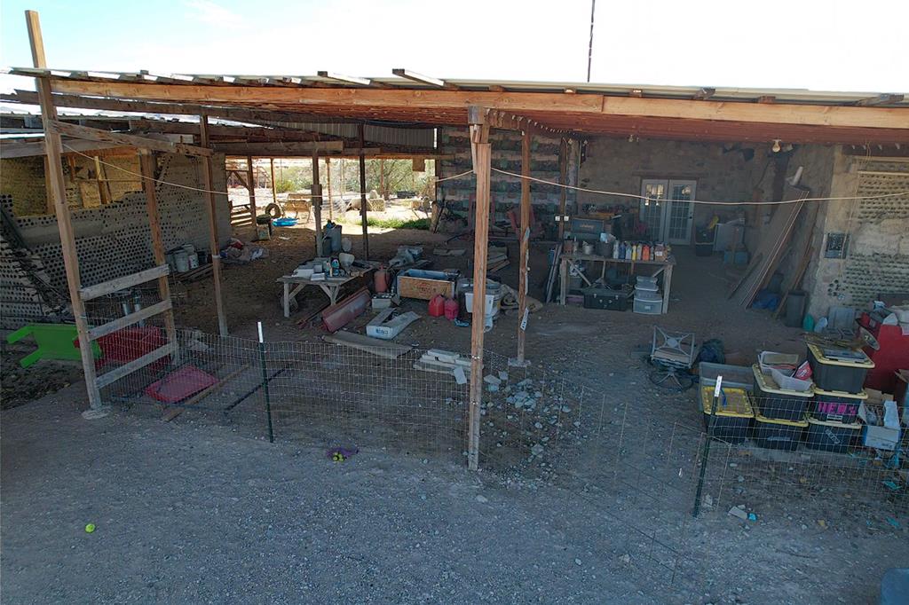 400 N Smiling Dog Trail, Terlingua, Texas image 5