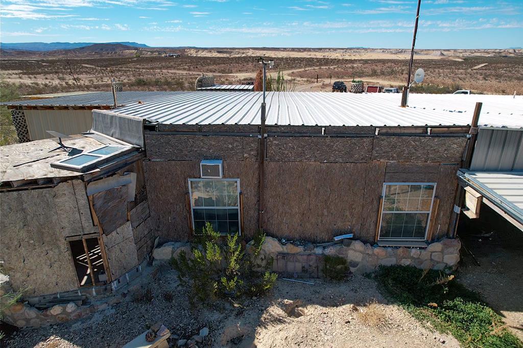 400 N Smiling Dog Trail, Terlingua, Texas image 6