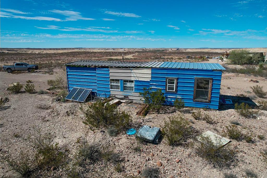 400 N Smiling Dog Trail, Terlingua, Texas image 12