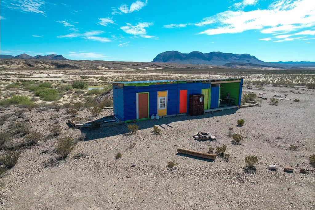 400 N Smiling Dog Trail, Terlingua, Texas image 11