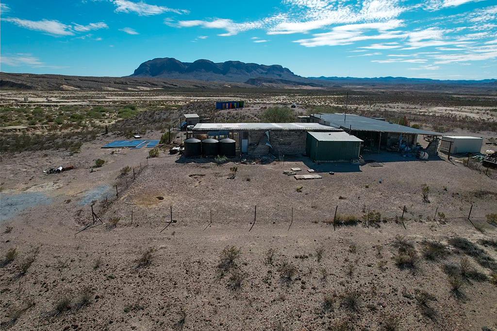 400 N Smiling Dog Trail, Terlingua, Texas image 10