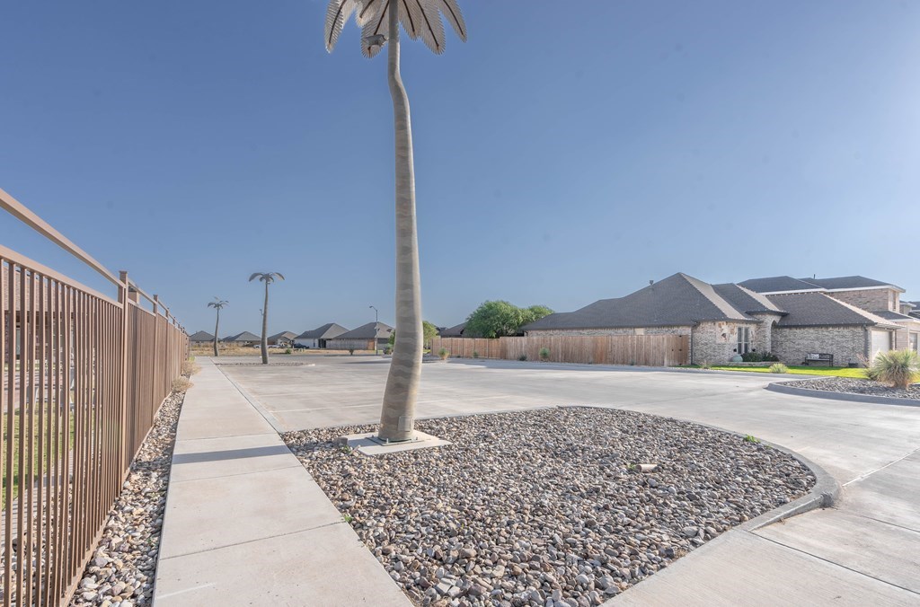 8626 Pamplona Pl, Odessa, Texas image 4