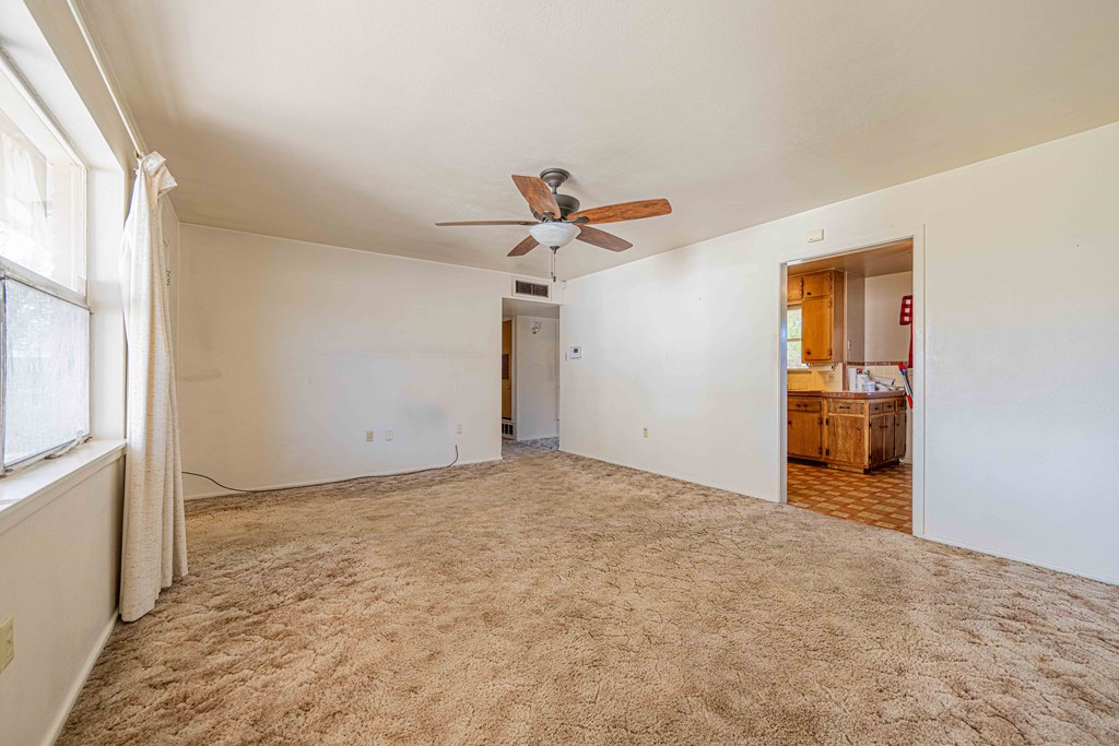 2618 Custer Ave, Odessa, Texas image 4