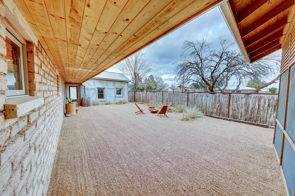 1205 W Sacramento St, Marfa, Texas image 28