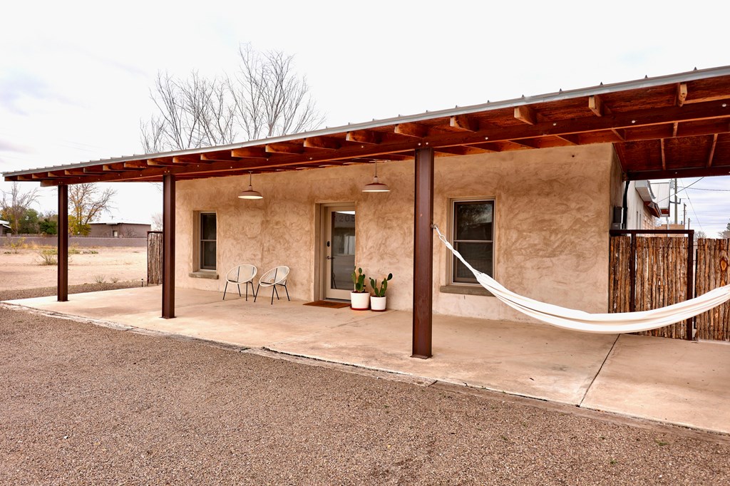 1205 W Sacramento St, Marfa, Texas image 34