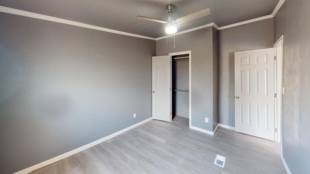 706 SW 8th St, Andrews, Texas image 6