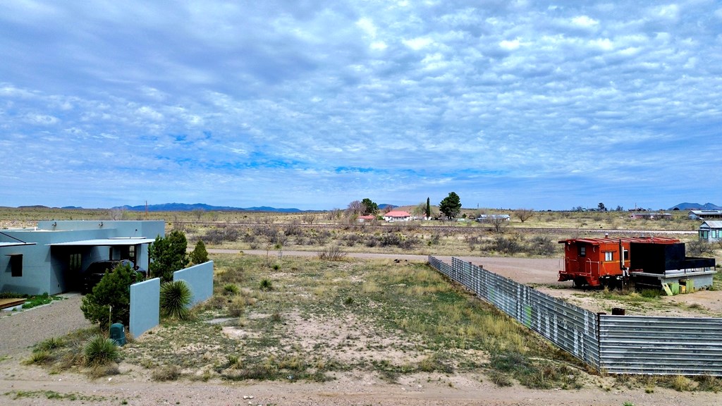 1506 W Fremont St, Marfa, Texas image 9