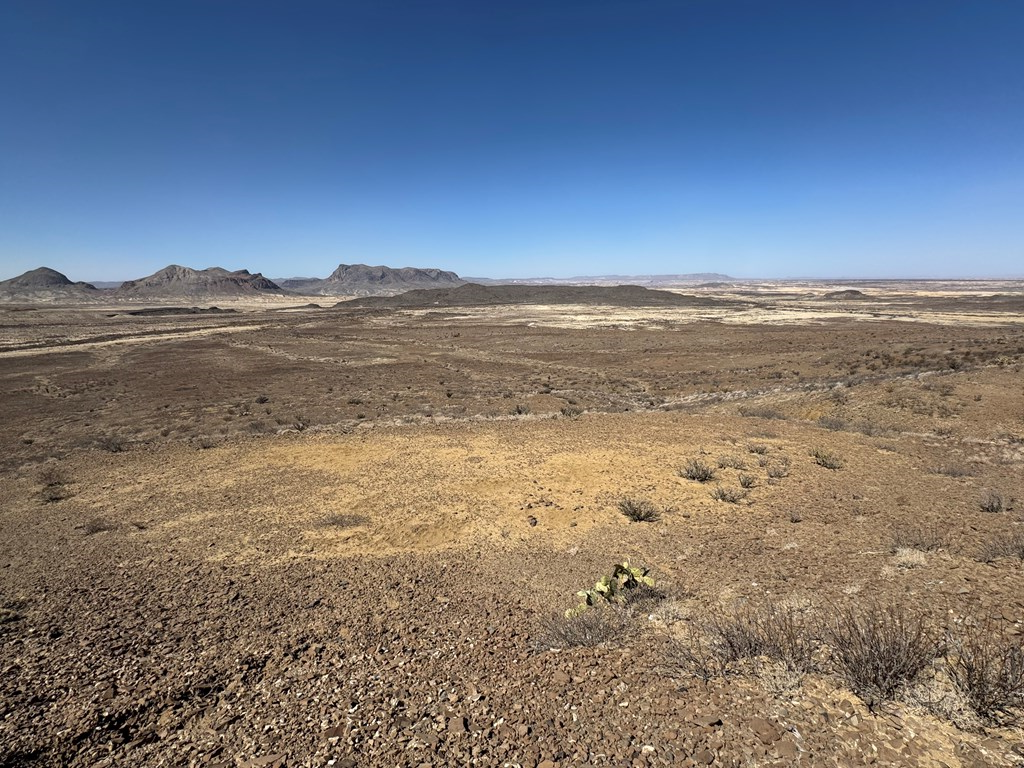 109 North Cervenka Road, Terlingua, Texas image 4