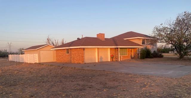 2306 N Paloma, Monahans, Texas image 2