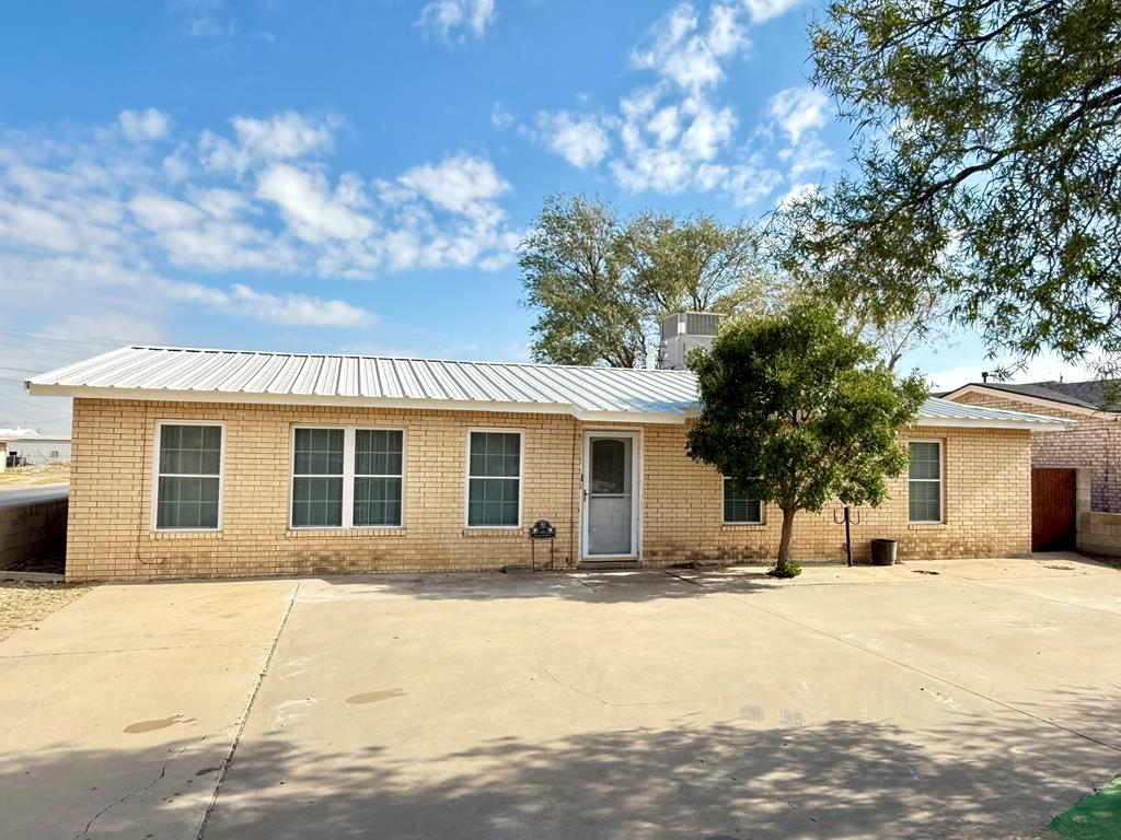 1301 S Atlanta St, Midland, Texas image 1