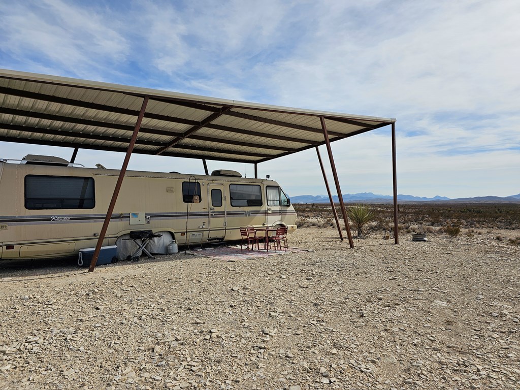 500 N Cheosa Trail, Terlingua, Texas image 7