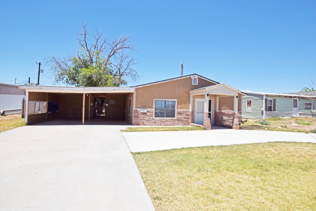 116 N Maple Ave, Kermit, Texas image 3