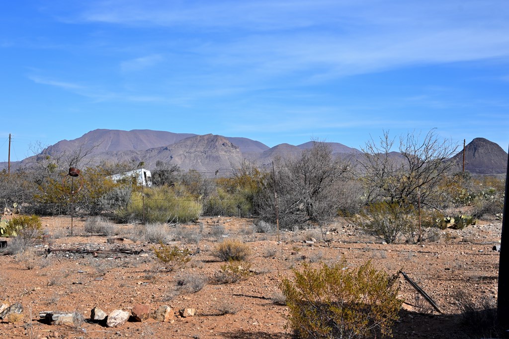 951-B Little Yisrael Lane, Terlingua, Texas image 17