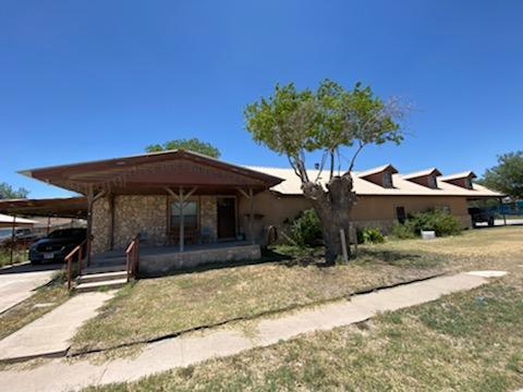 307 N Texas St, Big Lake, Texas image 1