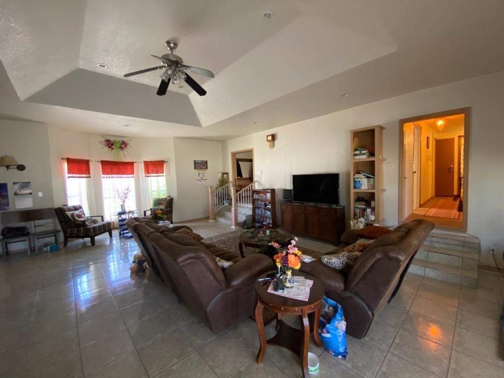 307 N Texas St, Big Lake, Texas image 2