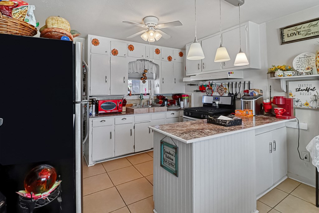 906 W 26th St, Odessa, Texas image 10