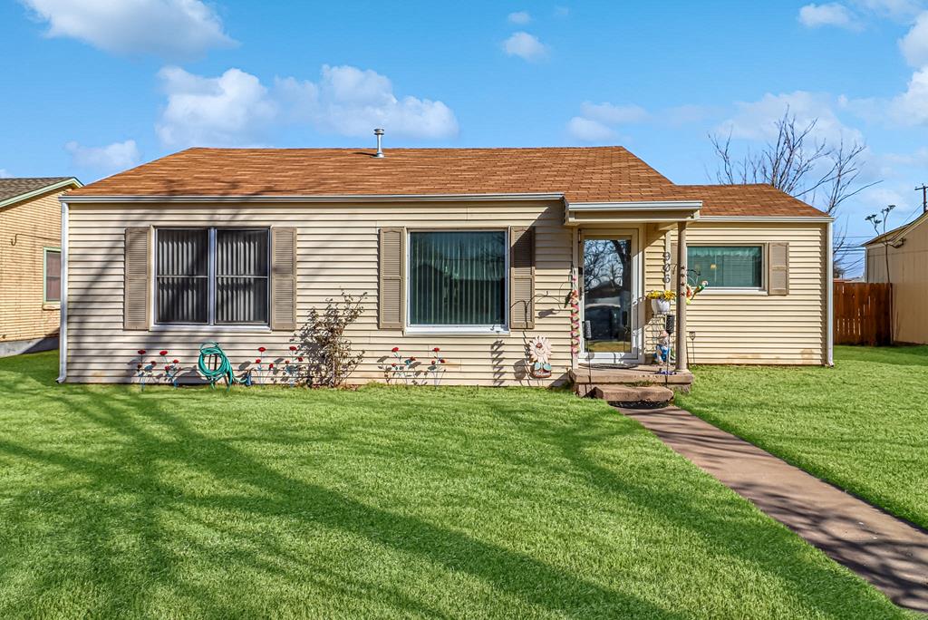 906 W 26th St, Odessa, Texas image 1