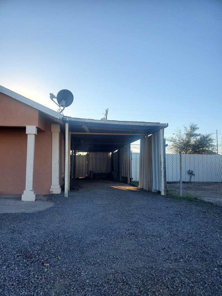 1205 S Oak St, Pecos, Texas image 17