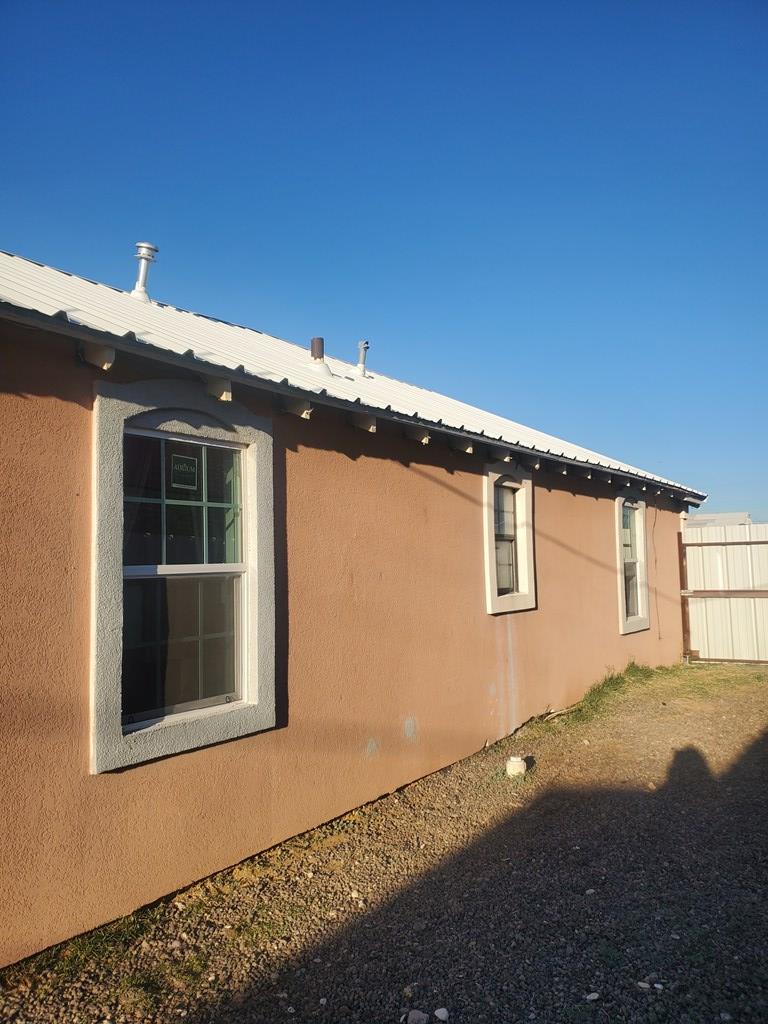 1205 S Oak St, Pecos, Texas image 22