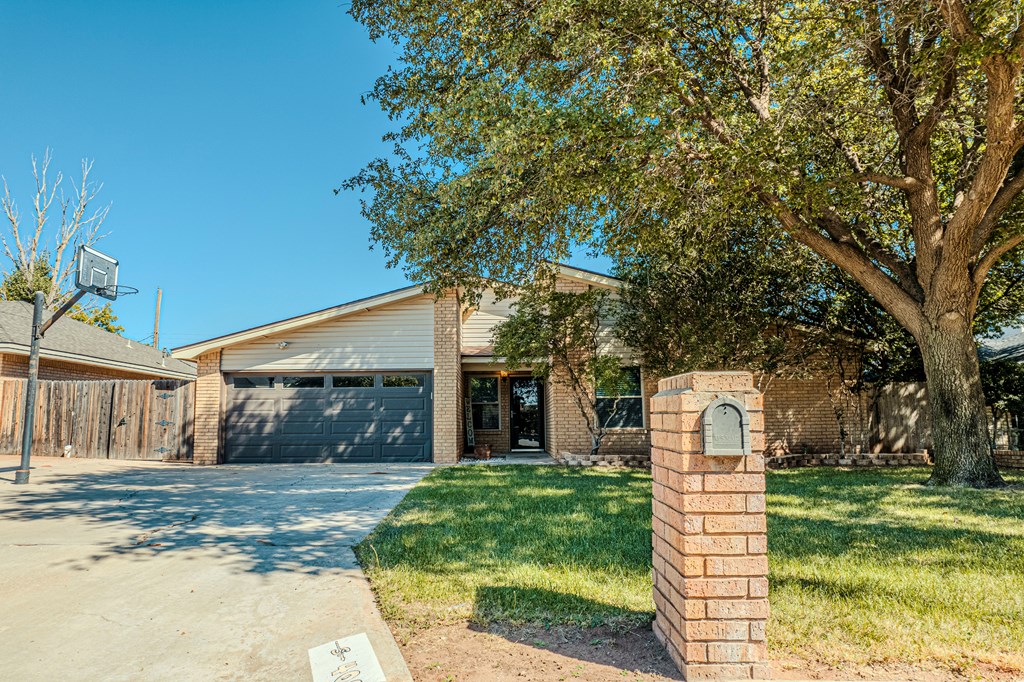 409 SW 23rd St, Seminole, Texas image 2