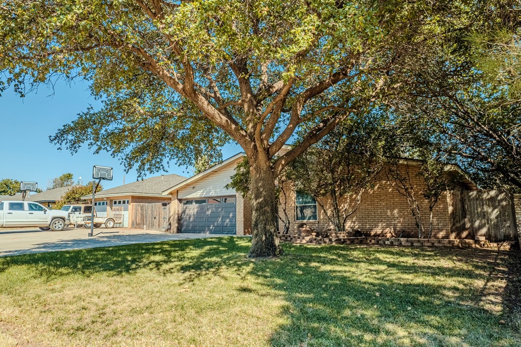 409 SW 23rd St, Seminole, Texas image 3