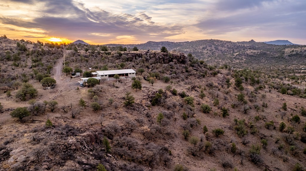203 Broken Spoke, Fort Davis, Texas image 10