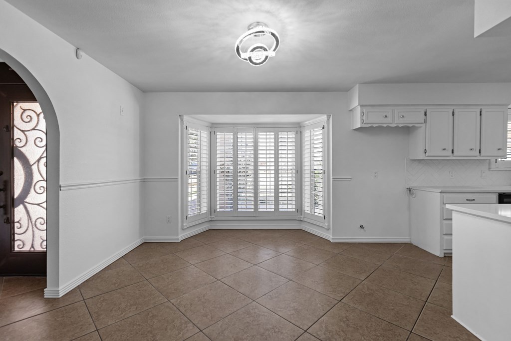 2340 N Rebecca Ave, Odessa, Texas image 9