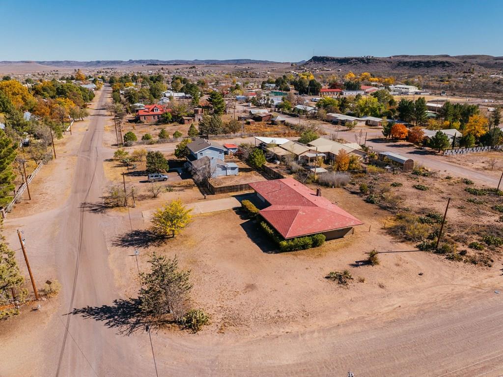 706 W Court Ave, Fort Davis, Texas image 1