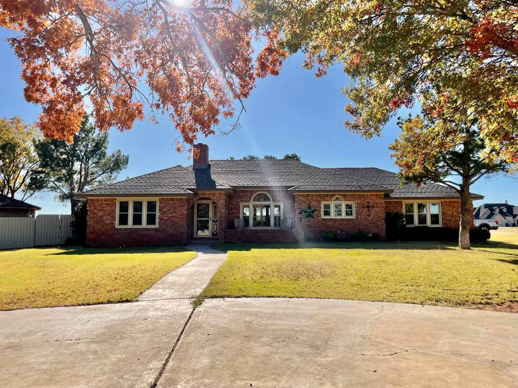 2934 Quail Ridge Rd, Denver City, Texas image 2
