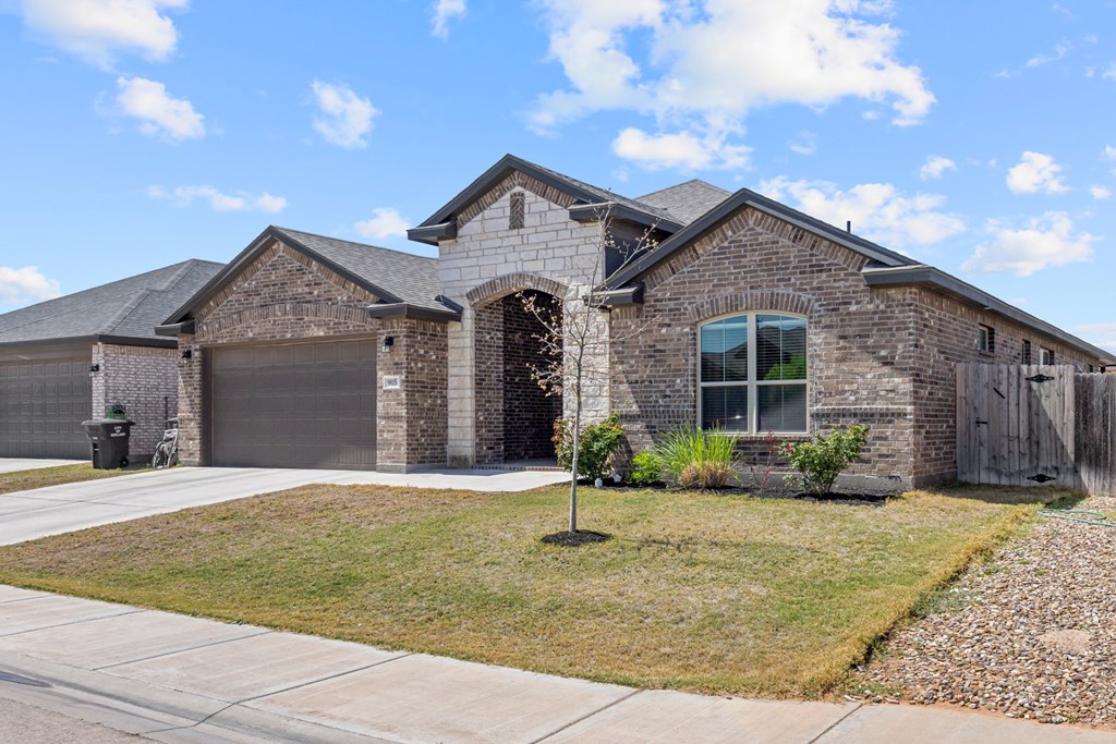 905 Gallantry, Midland, Texas image 3