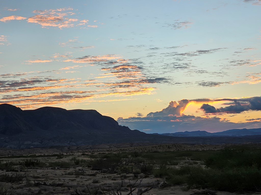 112 Victoria Dr, Terlingua, Texas image 3