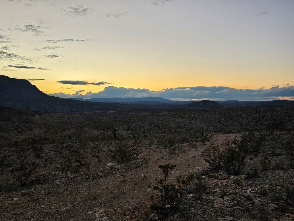 112 Victoria Dr, Terlingua, Texas image 32