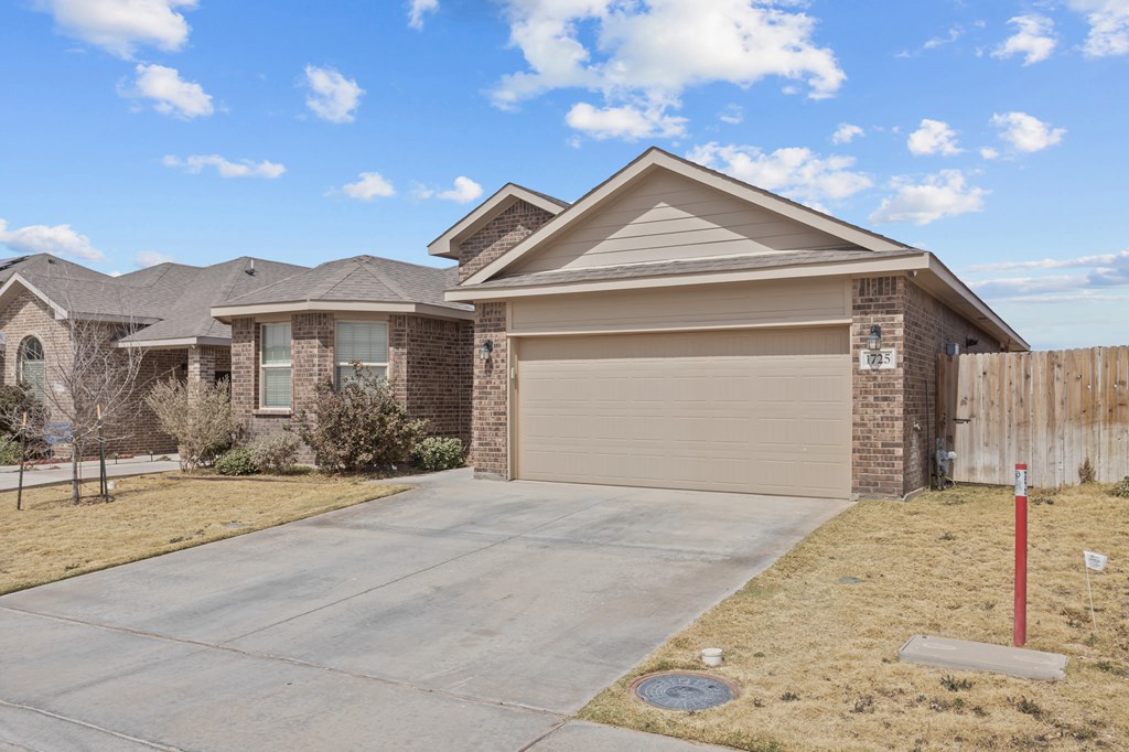 1725 Wrigley Dr, Odessa, Texas image 2