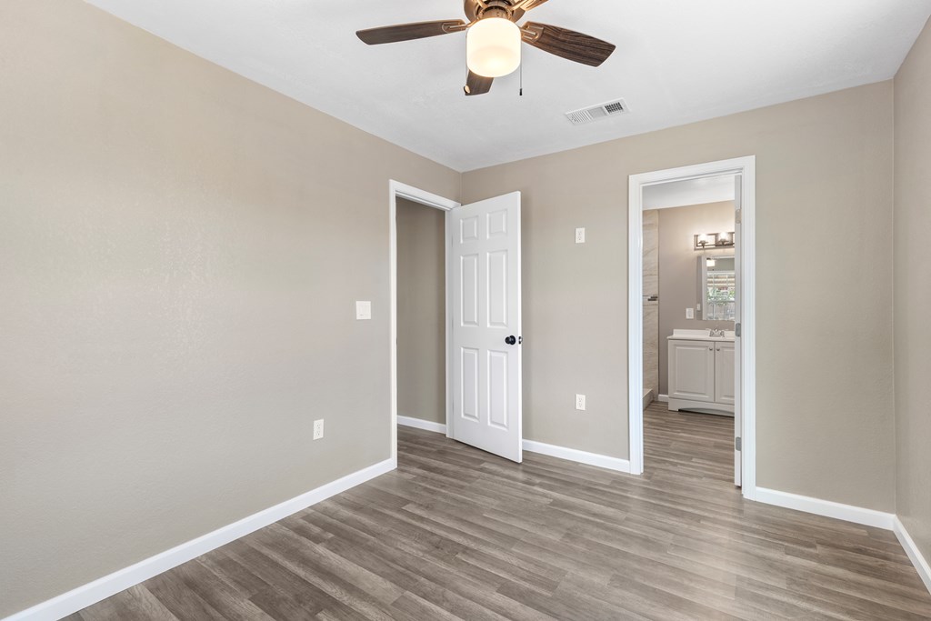 908 S Marshall St, Midland, Texas image 17