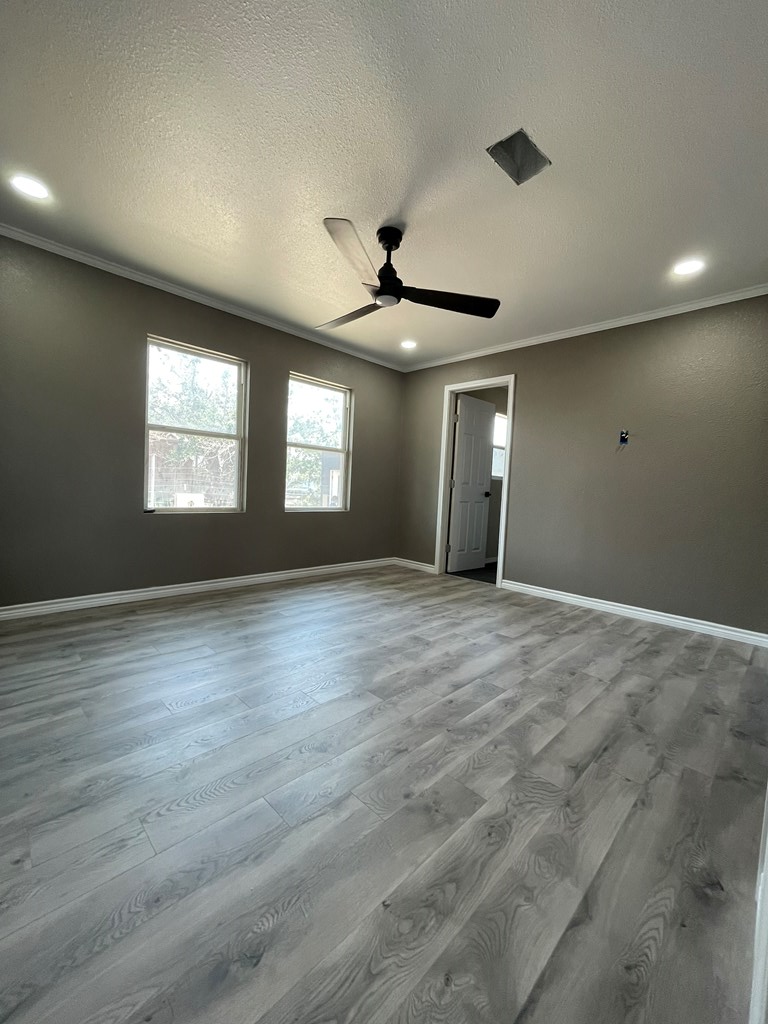 600 Llano St, McCamey, Texas image 4