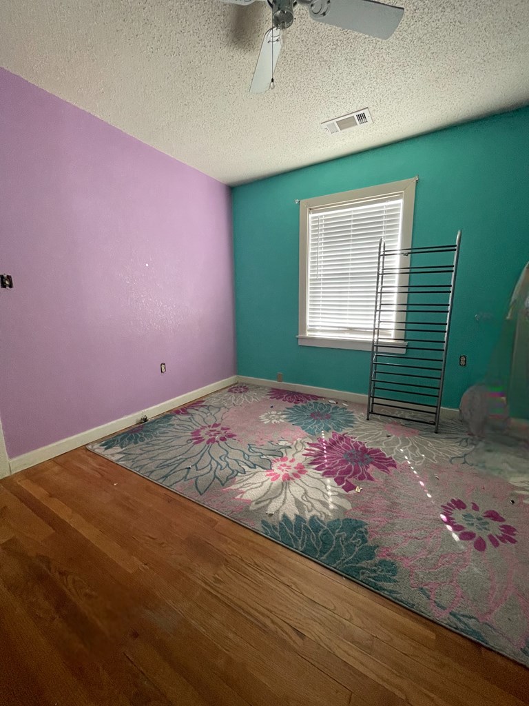 502 W 1st Street, Fort Stockton, Pennsylvania image 4