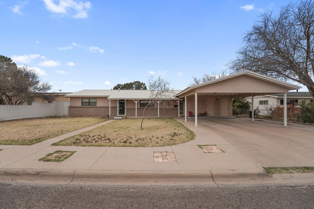 1203 N Texas St, Fort Stockton, Texas image 1