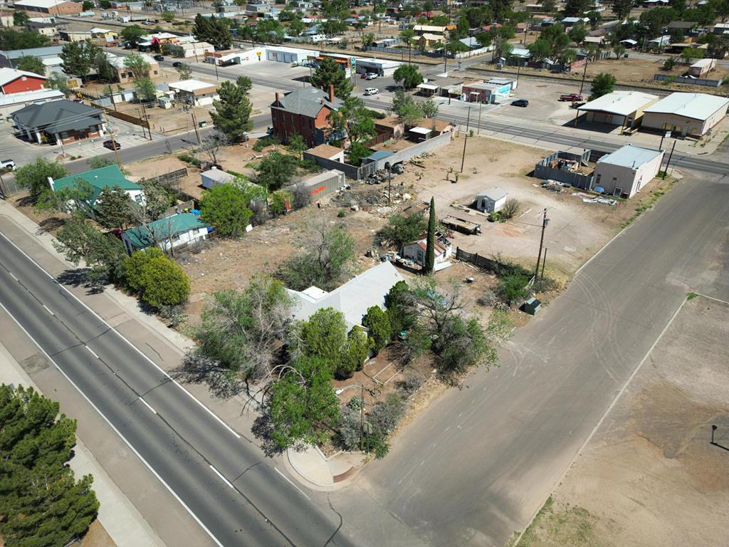 708 W Ave E Ave, Alpine, Texas image 6