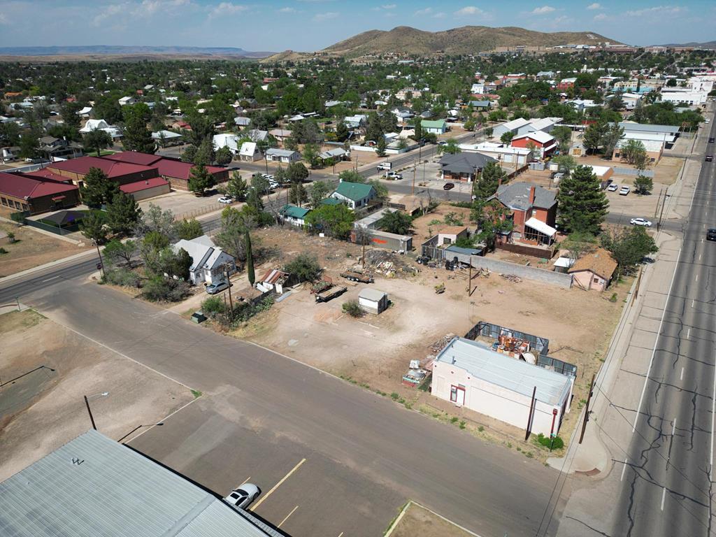 708 W Ave E Ave, Alpine, Texas image 9