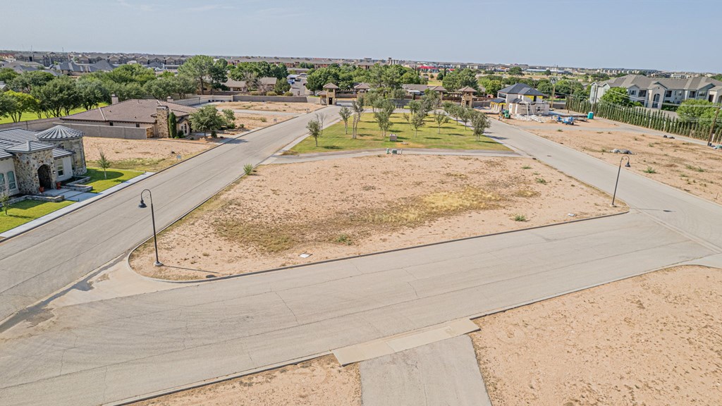 207 Bella Vista Circle, Odessa, Texas image 5