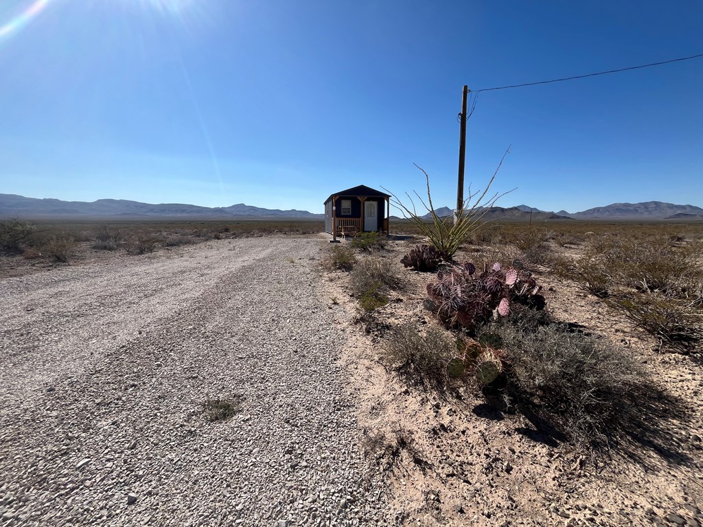 180 Indian Hot Springs Rd, Sierra Blanca, Texas image 11