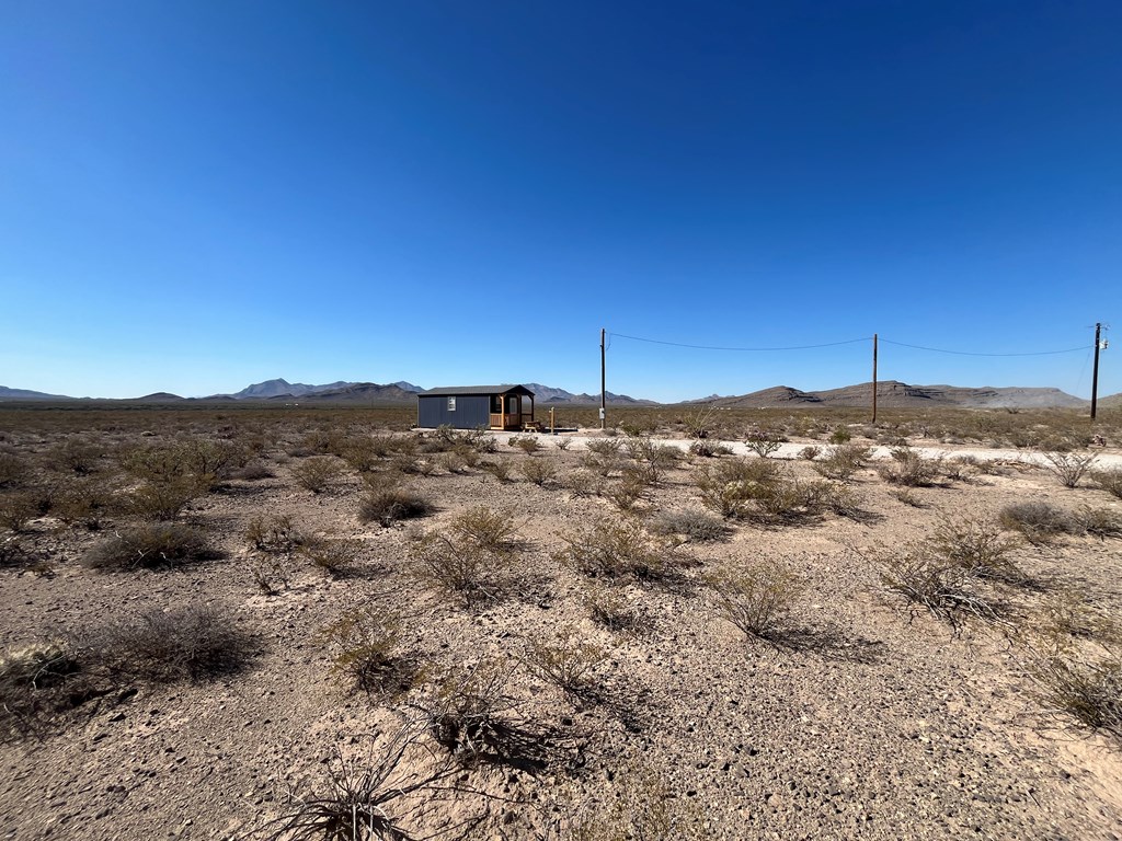 180 Indian Hot Springs Rd, Sierra Blanca, Texas image 14