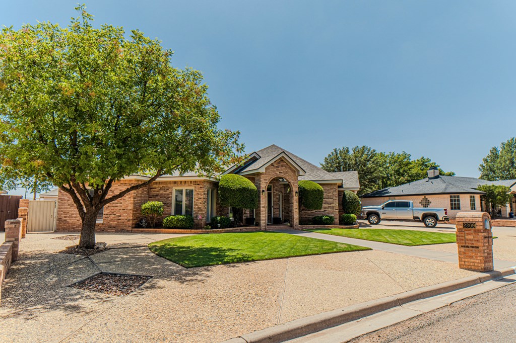 2309 SW Ave B, Seminole, Texas image 3