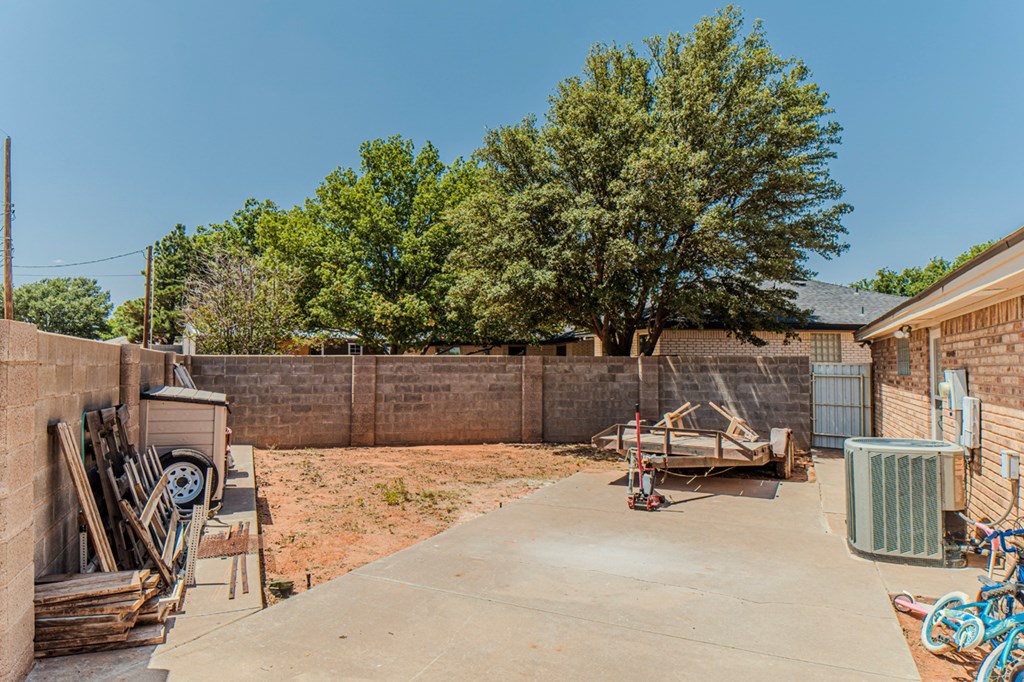 2309 SW Ave B, Seminole, Texas image 26