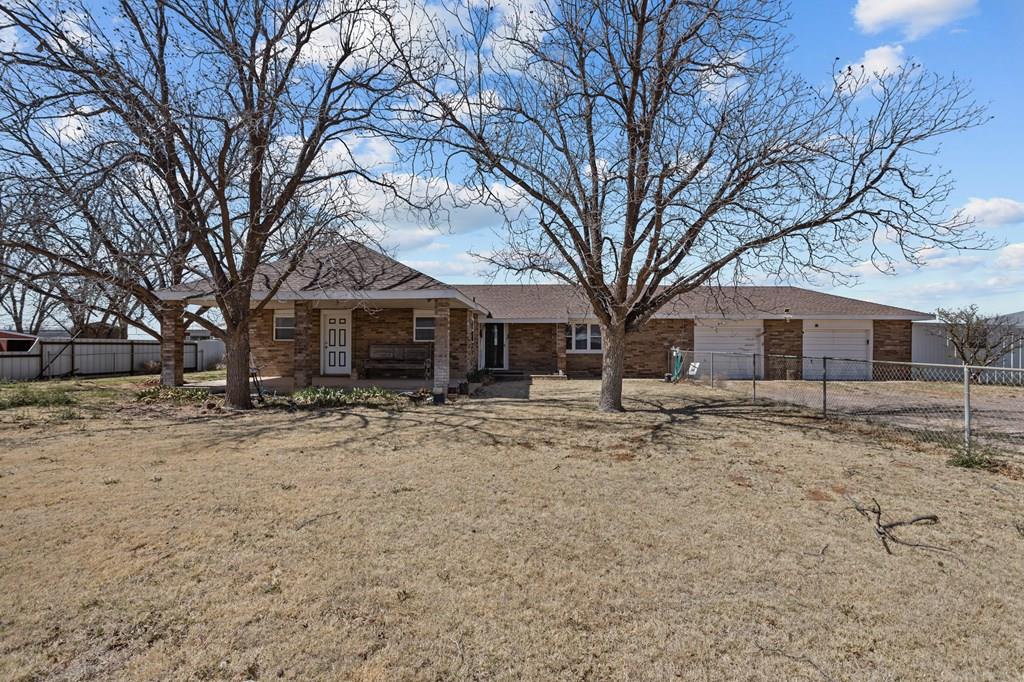 890 SE 2001, Andrews, Texas image 1