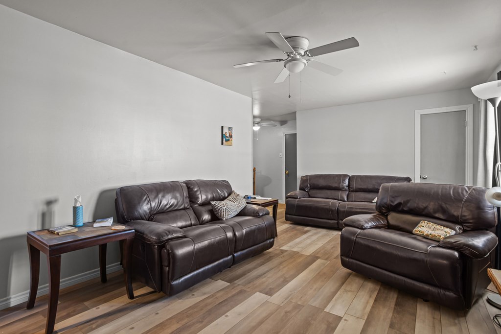 890 SE 2001, Andrews, Texas image 7