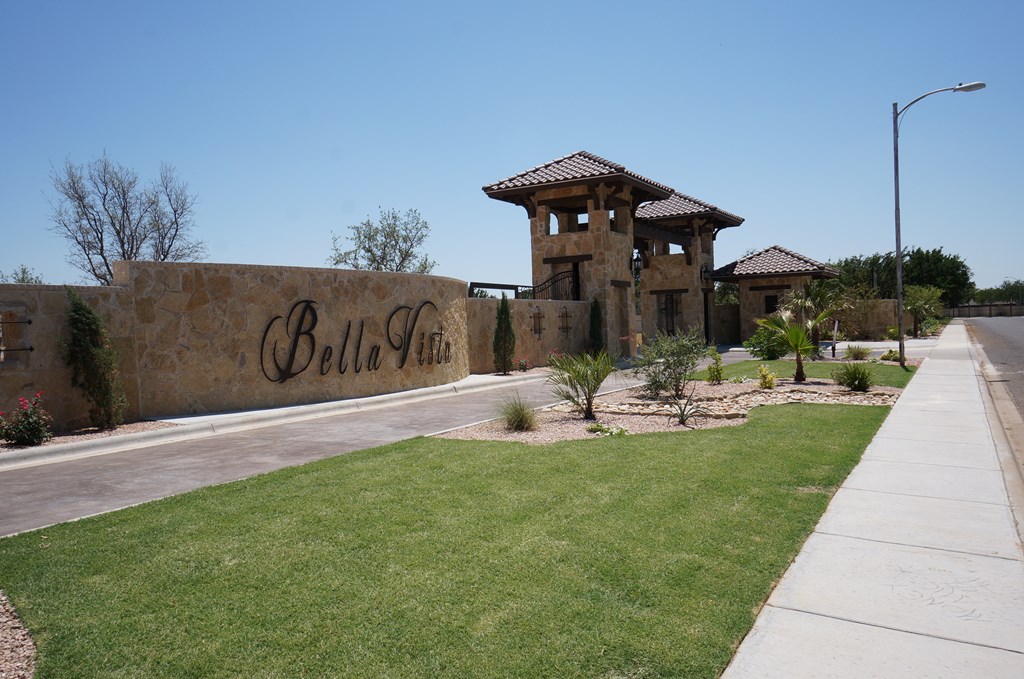 101 Bella Vista Circle, Odessa, Texas image 2